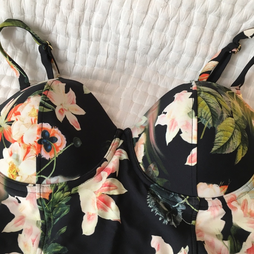 Ted Baker bathing suit 36dd/e
